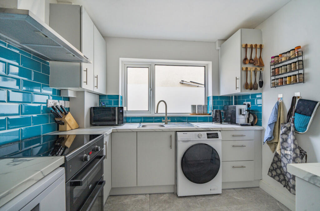 Additional image 4 of Barn Close, Stirchley, Birmingham