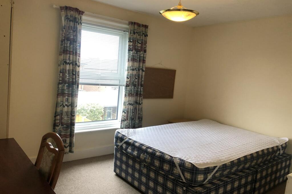 Additional image 5 of 4 bedroom House in Winton