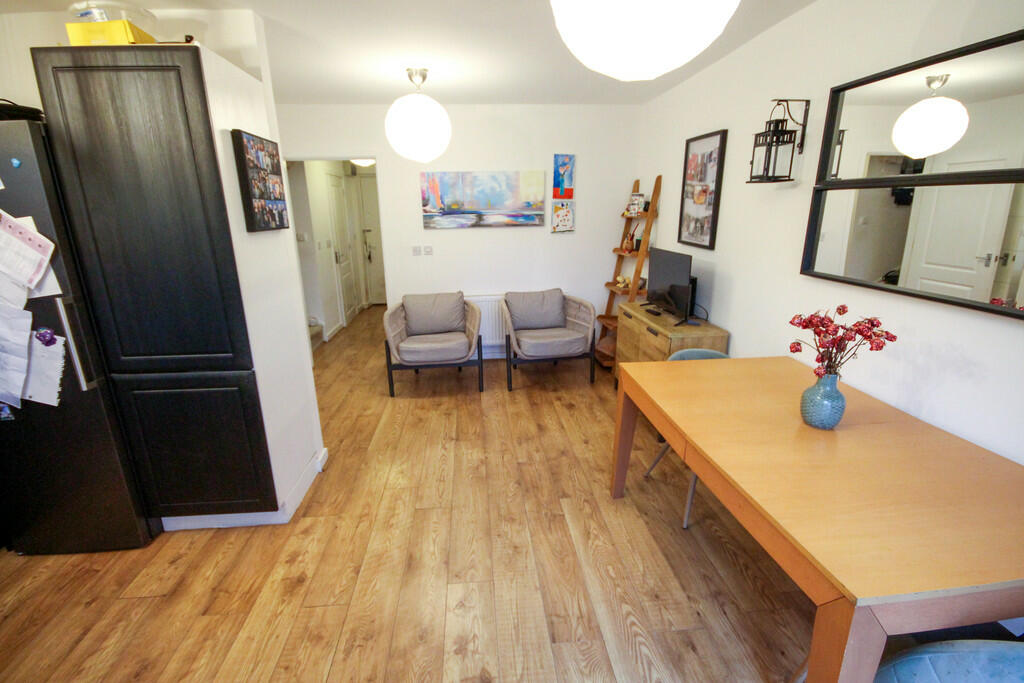 Additional image 5 of Chieftain Way