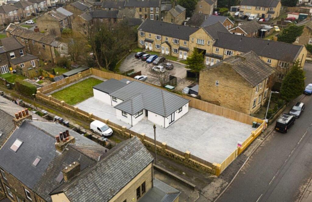 Additional image 25 of Undercliffe Road, Bradford, BD2 3BJ