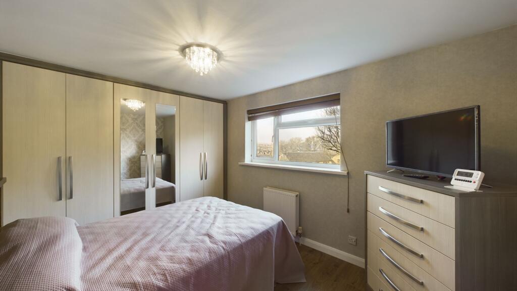 Additional image 16 of Moore Avenue, Bradford, BD7