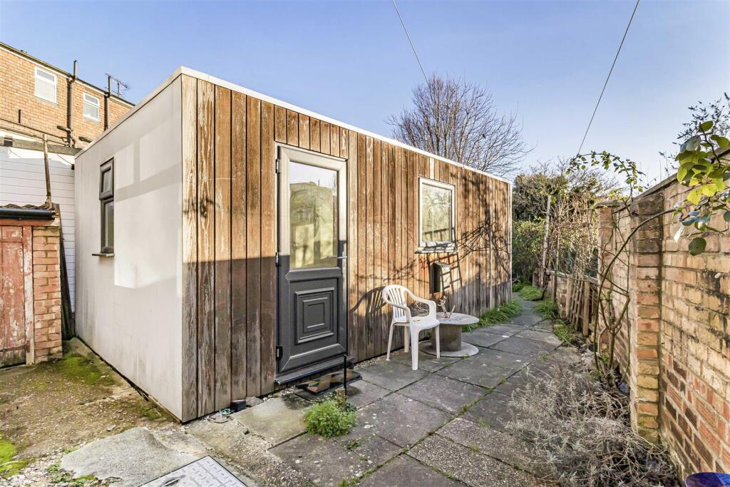 Additional image 15 of Silverwood Close, Cambridge