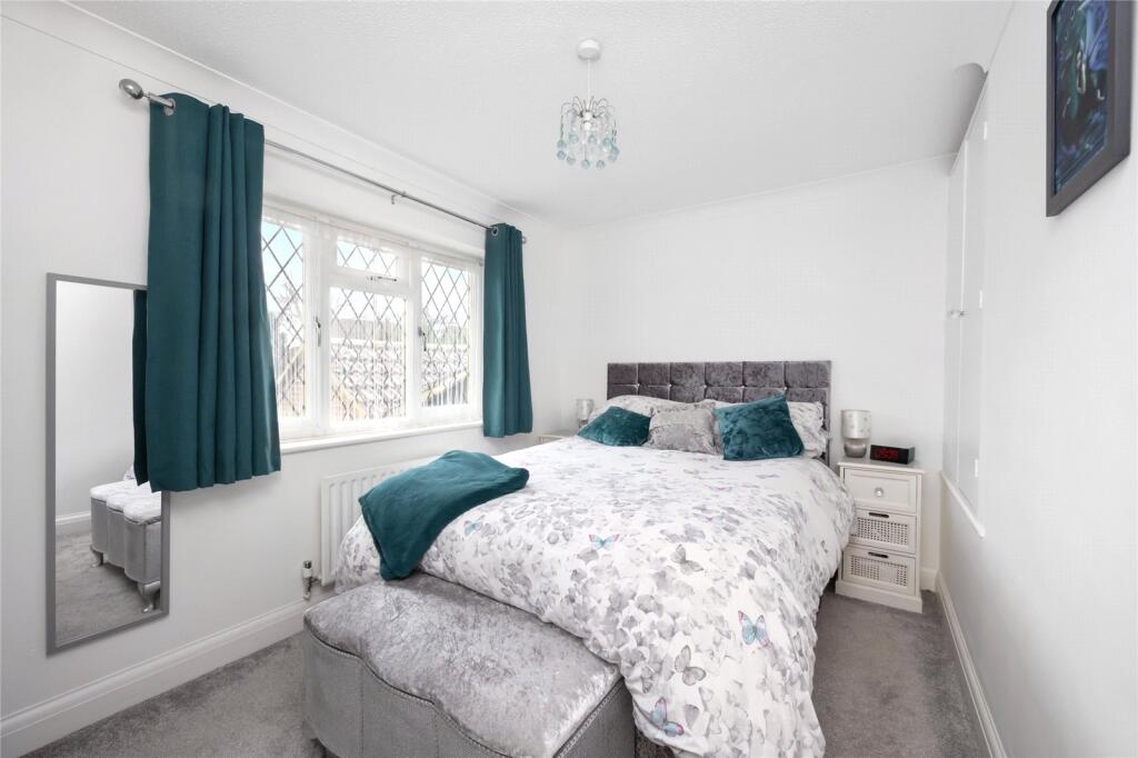 Additional image 4 of Pebble Walk, Littlehampton, West Sussex, BN17