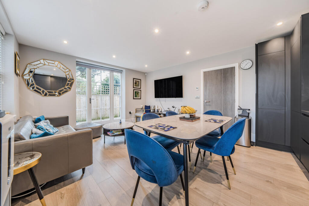 Additional image 3 of Bromley Common, Bromley