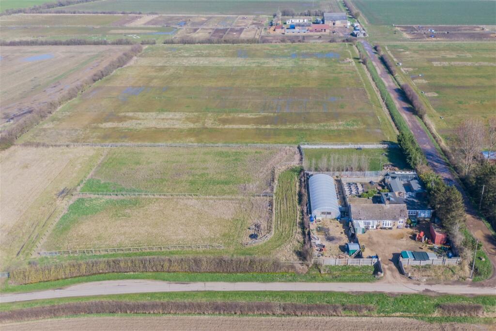 Additional image 19 of Cherrytrees, Willingham, Cambridgeshire Sat Nav CB24 5HZ