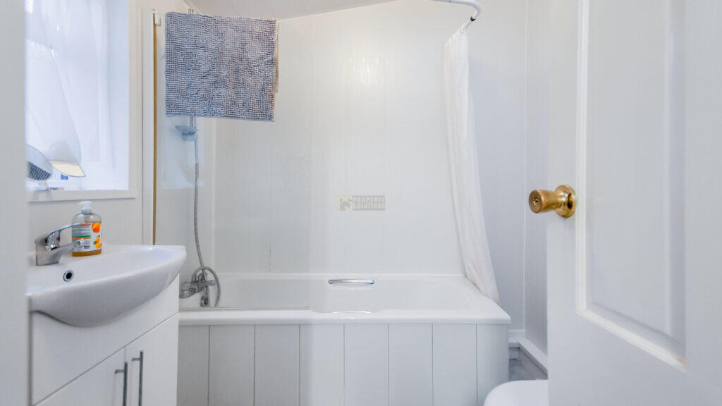 Additional image 8 of Warwards Lane, Selly Oak, Birmingham, B29 7QX