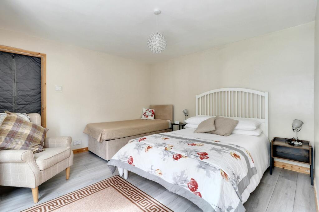 Additional image 14 of Centre Drive, Newmarket, CB8