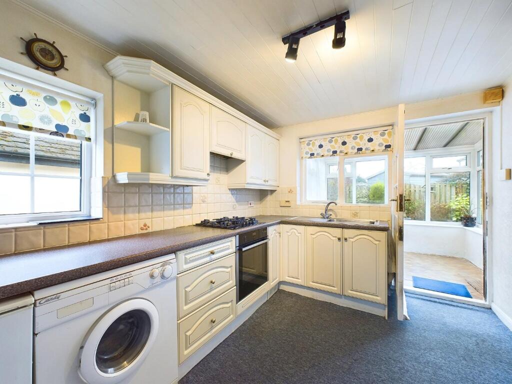 Additional image 5 of Warren Lane, Eldwick