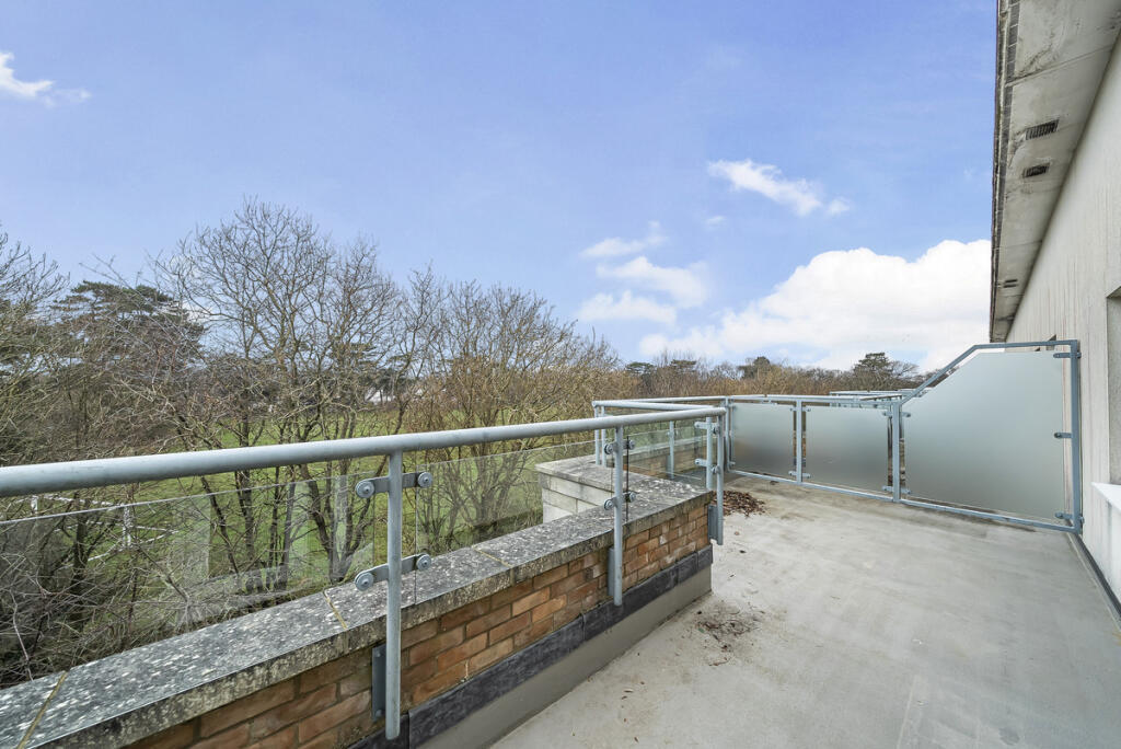 Additional image 4 of Wortley Road, Christchurch, BH23
