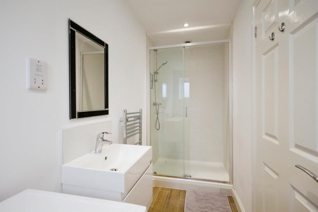 Additional image 28 of Vale Close, Seaford