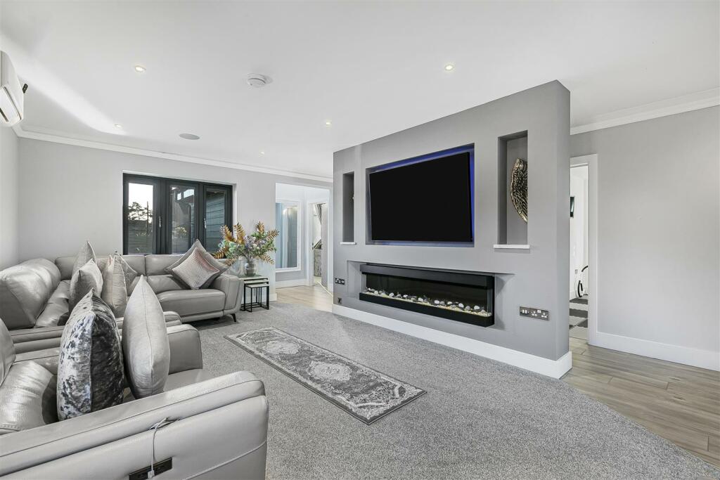 Additional image 3 of Mildenhall Road, Fordham, Ely