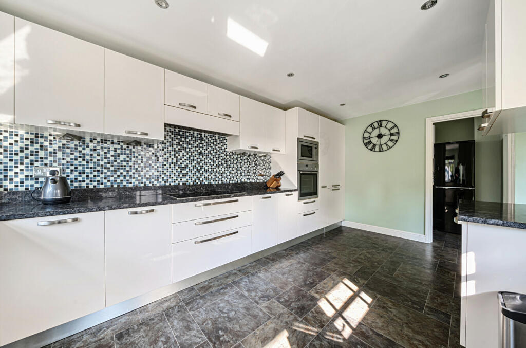 Additional image 2 of Landscape View, Saffron Walden, Essex, CB11