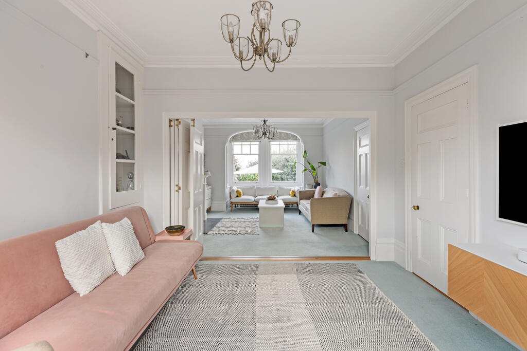 Additional image 21 of King Henrys Road, Lewes, BN7