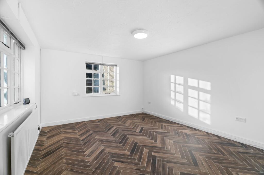 Additional image 7 of High Street, Linton, CB21