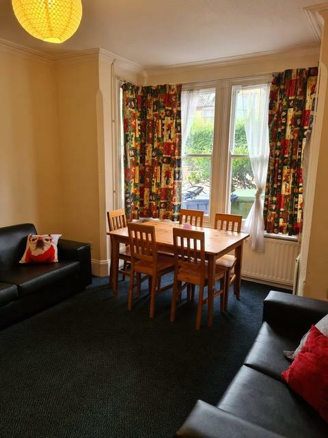 Additional image 2 of Room 3, 51 Cherry Hinton Road, Cambridge, CB1 7BS