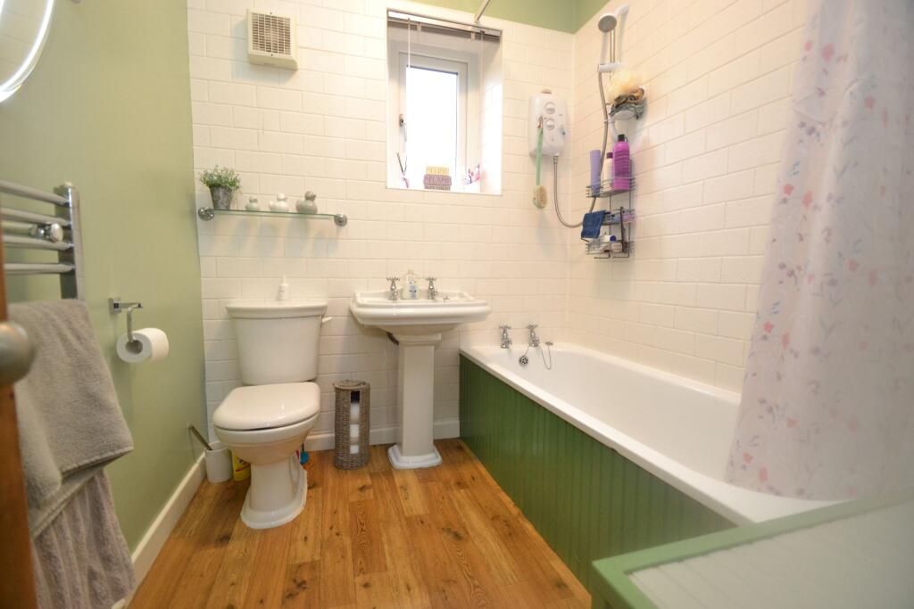 Additional image 16 of Brackendale, Thackley,