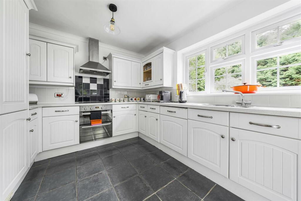 Additional image 18 of West End Lane, Henfield