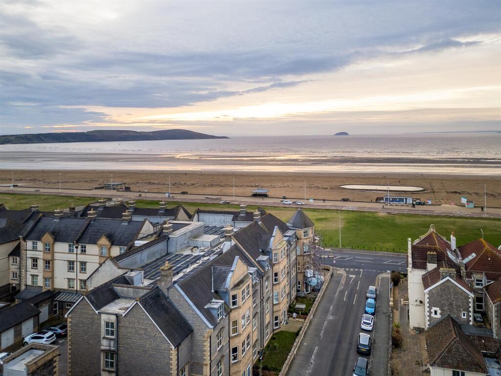 Additional image 16 of Promenade House, Beach Road - SEAFRONT LOCATION