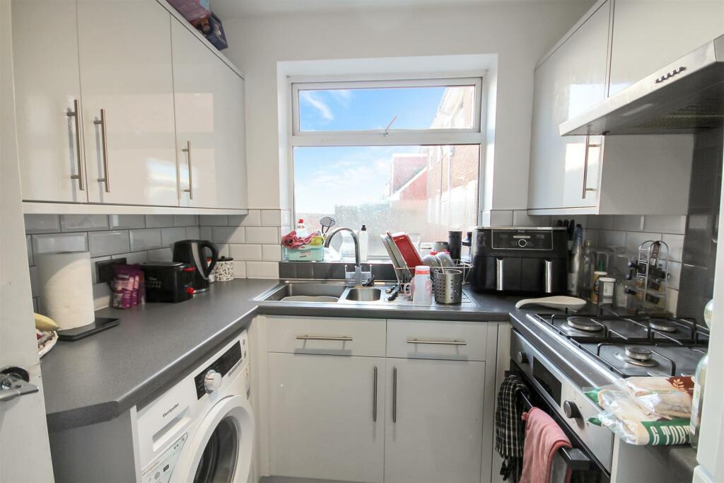 Additional image 7 of Mile Oak Road, Portslade, Brighton