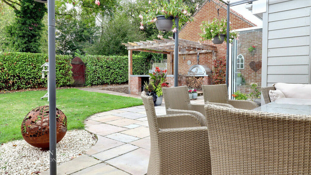 Additional image 34 of Cricket Meadow, Stradishall, Newmarket