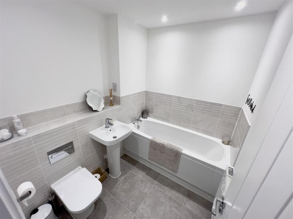 Additional image 18 of Dowsell Way, Yate