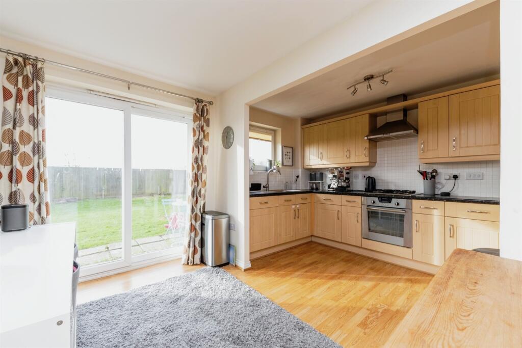 Additional image 9 of Eddington Crescent, WELWYN GARDEN CITY