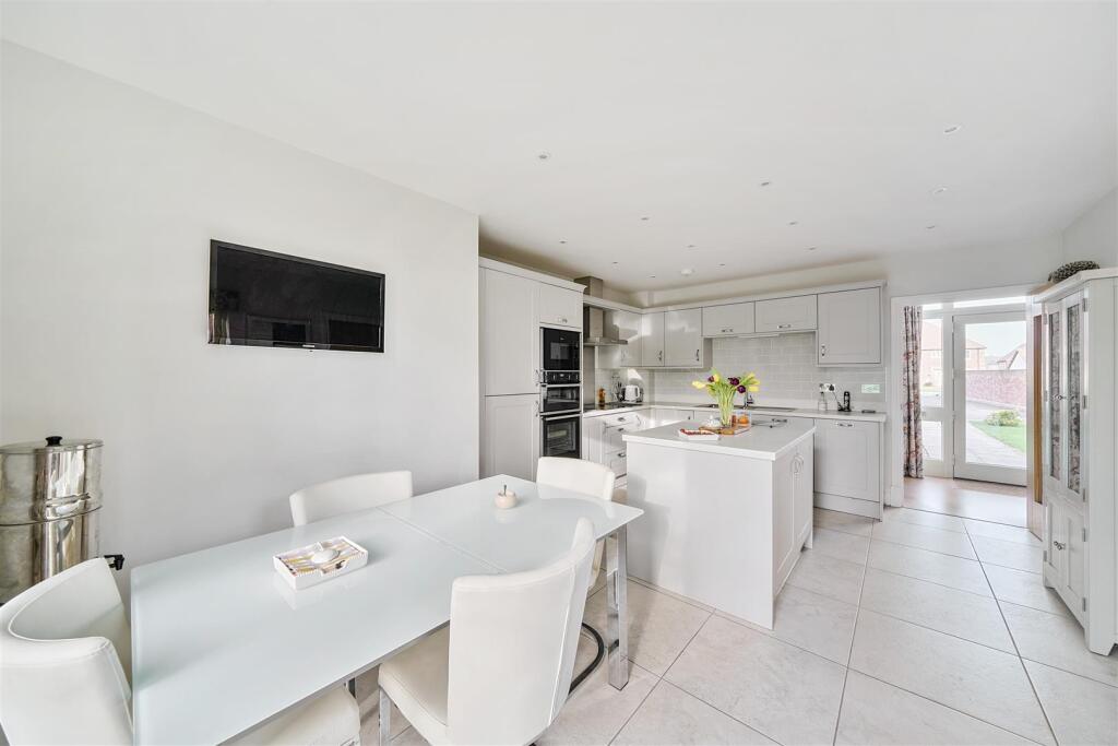 Additional image 4 of High Street, Sparkford, Yeovil