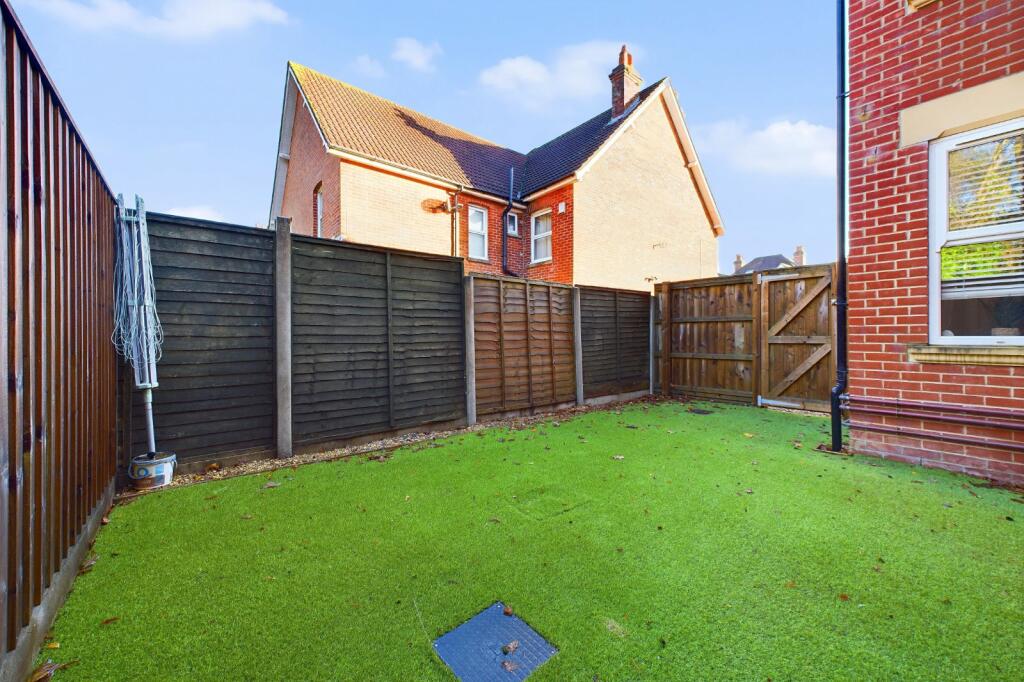 Additional image 14 of York Road, Broadstone, Dorset, BH18