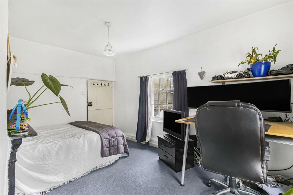 Additional image 12 of London Road, Saffron Walden