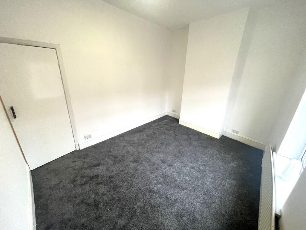 Additional image 12 of Eva Road, B18