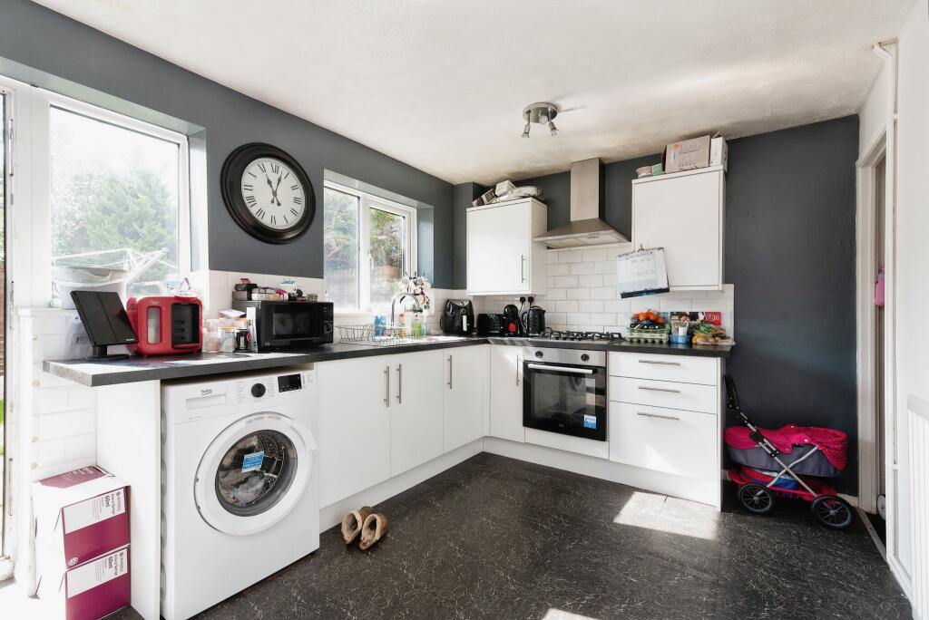 Additional image 8 of Moorby Court, Craiglee Drive, Cardiff, Caerdydd, CF10