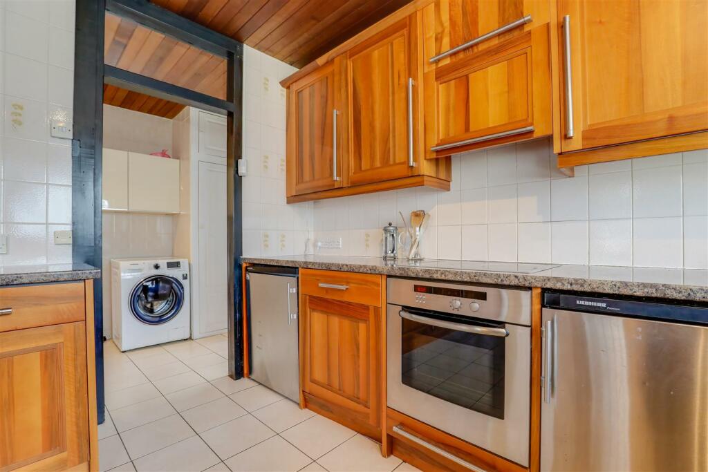 Additional image 19 of Heol Isaf, Radyr