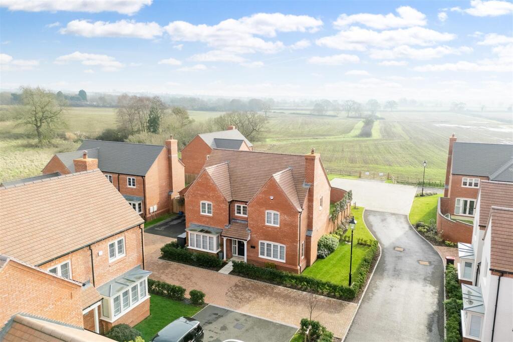 Additional image 33 of Wilson Close, Newton Regis, B79