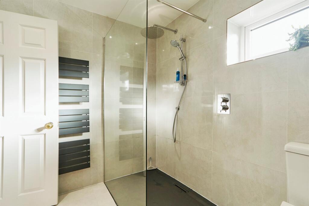 Additional image 13 of Lyndsey Court, Oakworth, Keighley