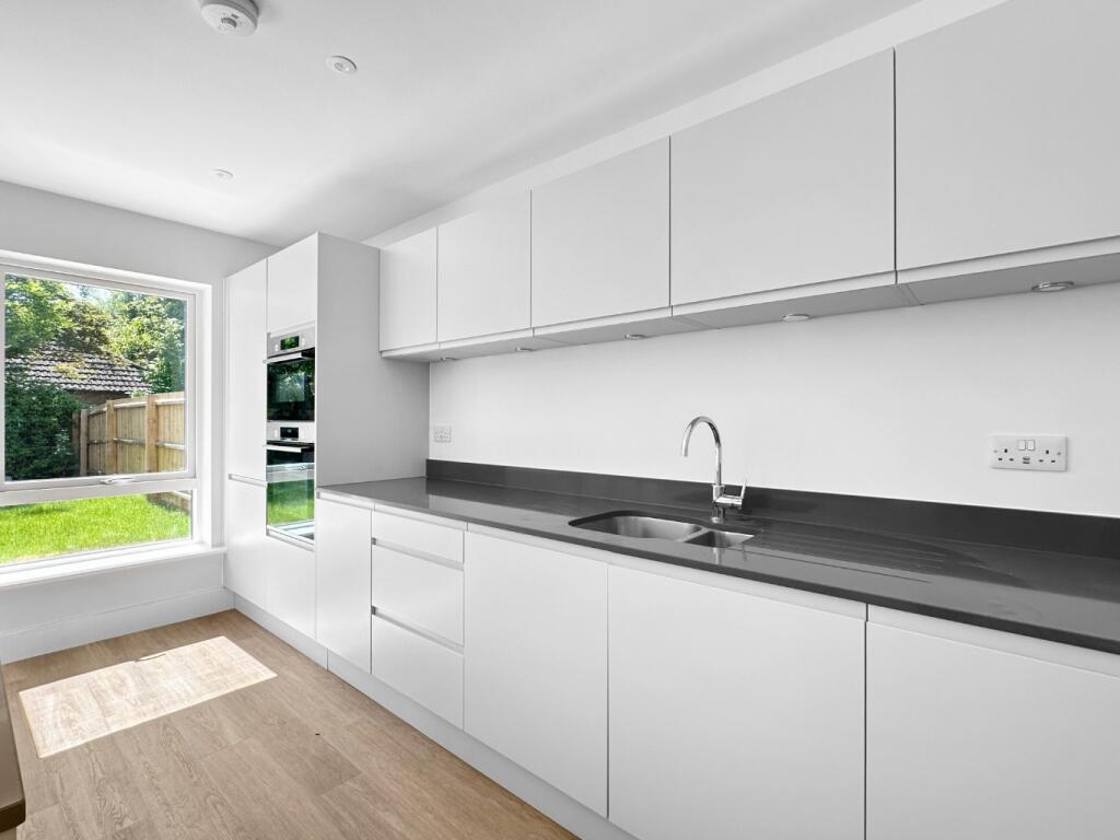 Additional image 8 of Old English Close, Harston