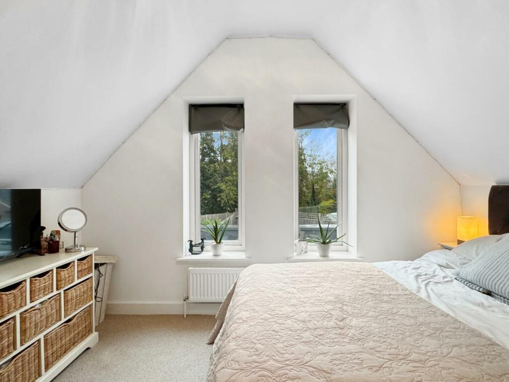 Additional image 13 of Leeway Avenue, Great Shelford, Cambridge