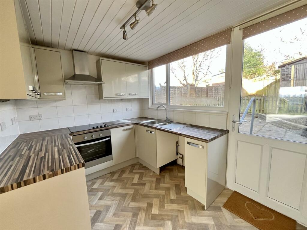 Additional image 15 of Iford Close, Denton