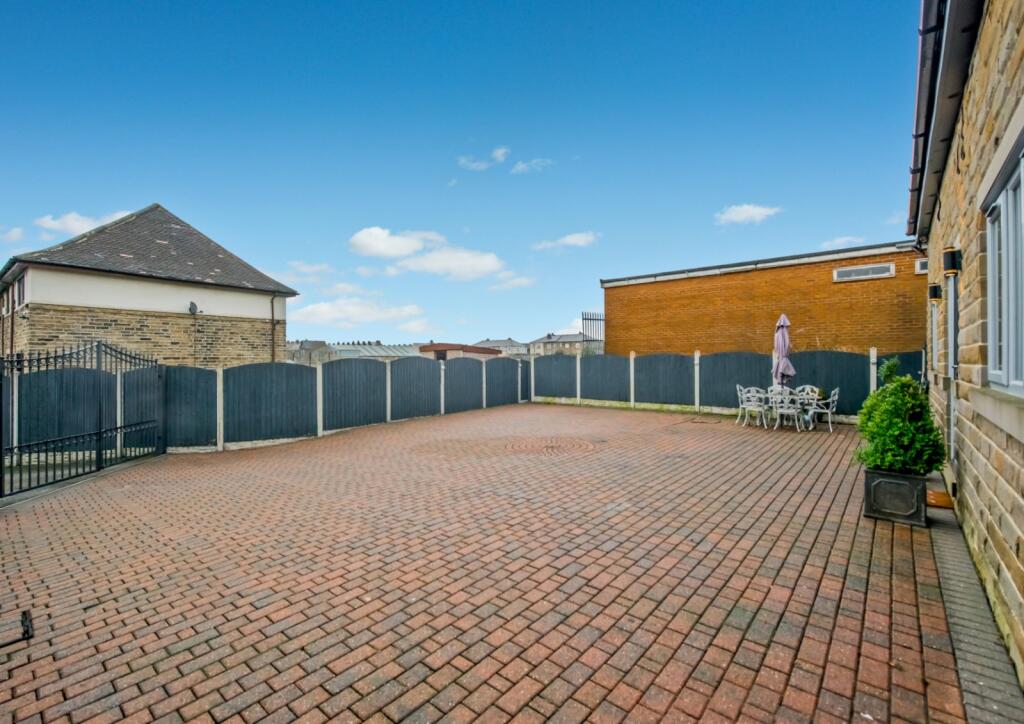 Additional image 19 of Westbury Close, Laisterdyke, Bradford, BD4