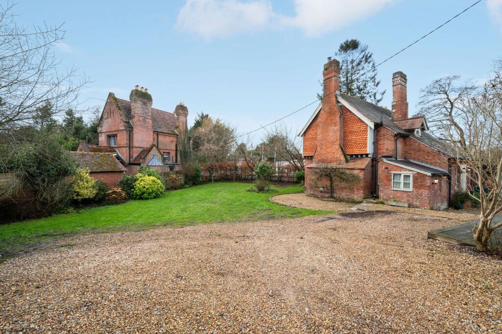 Additional image 2 of Sopley, Christchurch, BH23