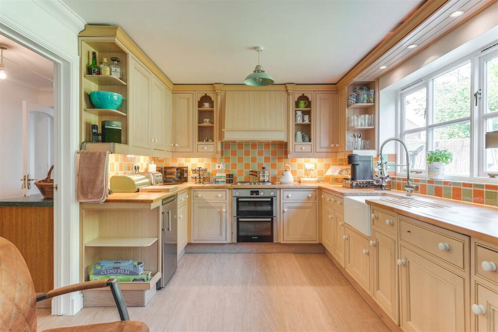 Additional image 9 of Walden Road, Sewards End, Saffron Walden