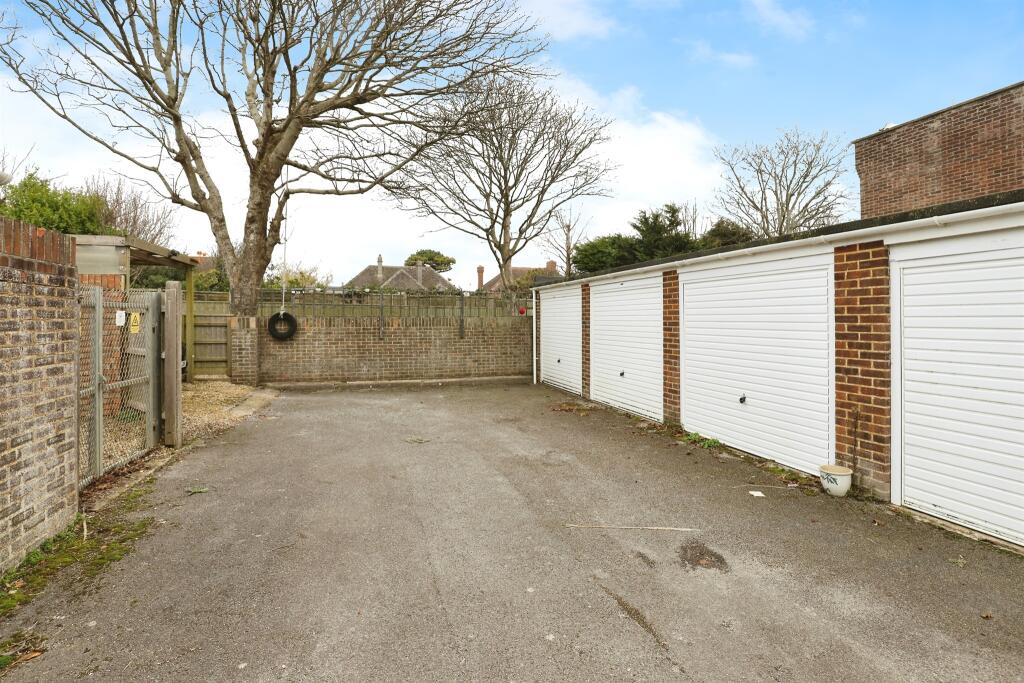 Additional image 14 of Marine Drive, Barton On Sea, New Milton