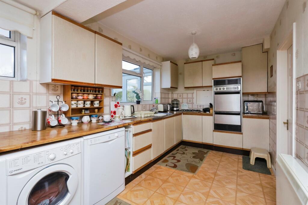 Additional image 5 of Ringwood Close, Eastbourne