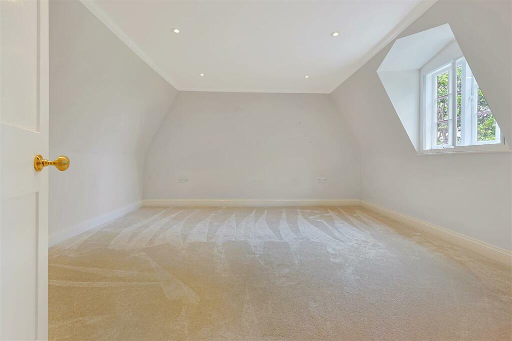 Additional image 25 of Maids Causeway, Cambridge