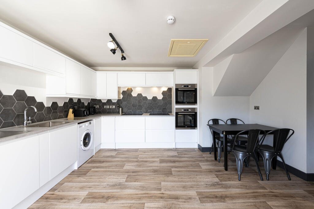 Additional image 7 of Hillsborough Road, Bristol