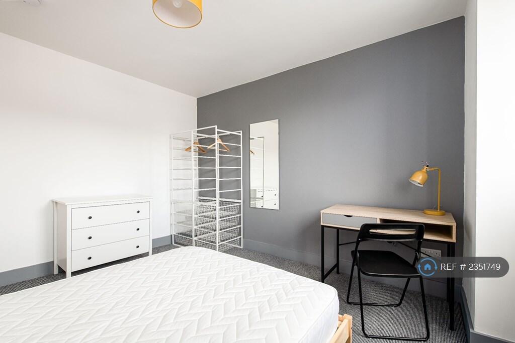 Additional image 8 of Braikenridge Road, Bristol, BS4