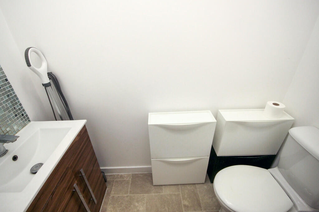 Additional image 9 of Chieftain Way