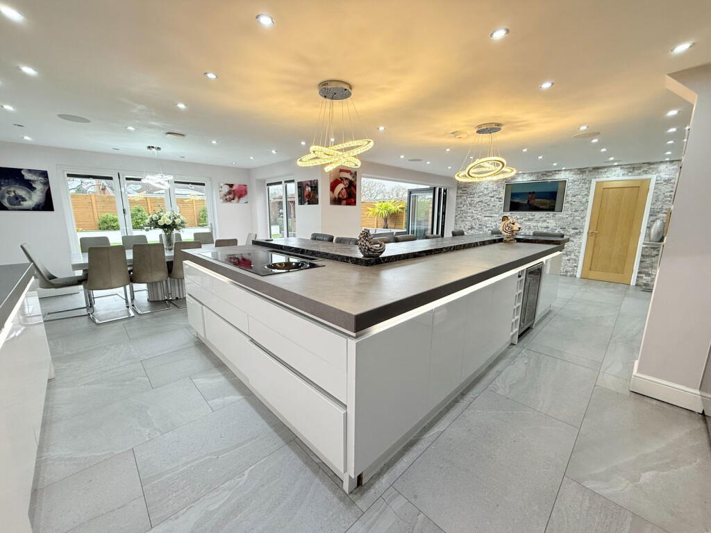 Additional image 5 of Willowbank Road, Knowle