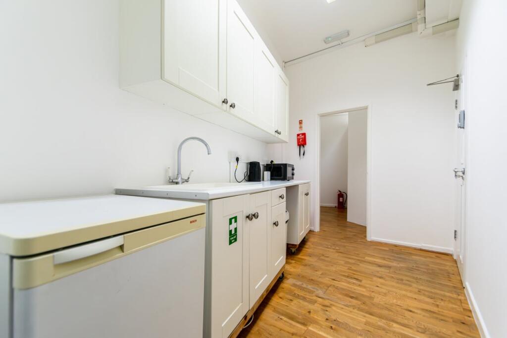 Additional image 6 of Horizon House, 1 Market Close, New Orchard, Poole, BH15 1LY