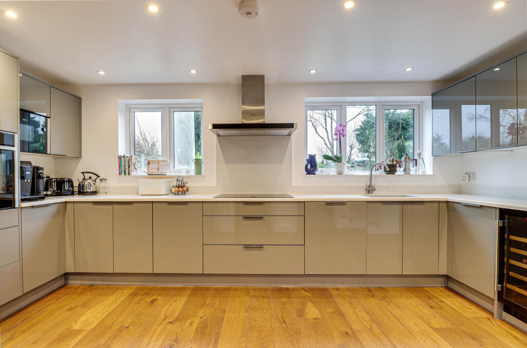 Additional image 17 of Roundwood Park, Harpenden, Hertfordshire, AL5