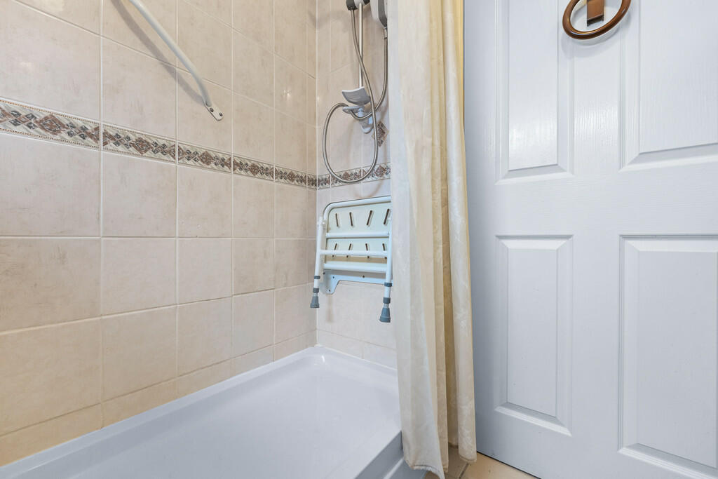 Additional image 14 of Caer Graig, Radyr
